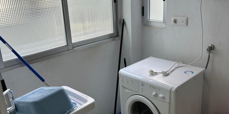 WhatsApp Image 2025-12-02 at 11.54.48(3)