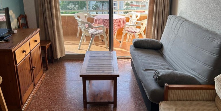 WhatsApp Image 2025-12-05 at 11.38.09(6)